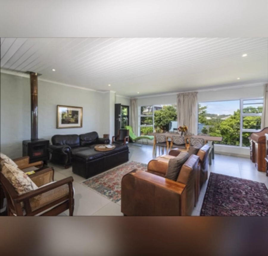 4 Bedroom Property for Sale in Seafield Eastern Cape